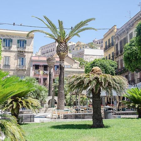 Domus Yenne Suites Cagliari Kültér fotó