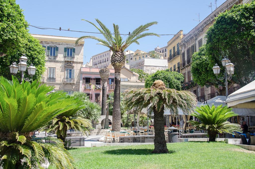 Domus Yenne Suites Cagliari Kültér fotó